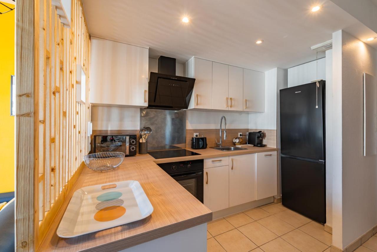Lac-Montagne-Leman-Geneva, Garage, Tram آنماس المظهر الخارجي الصورة